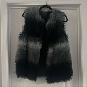 Laundry By Shelli Segal Faux Fur Vest